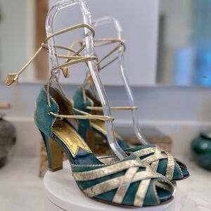VTG Vivienne Westwood, Stunning & Unique Teal/Metallic Heels EU36 1/2, US 6